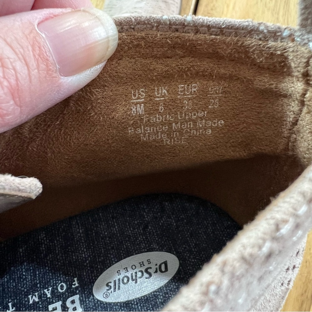 Dr. Scholl’s Taupe Perforated Ankle Booties Size 8 Slip-On Comfort Shoes - Picture 4 of 7